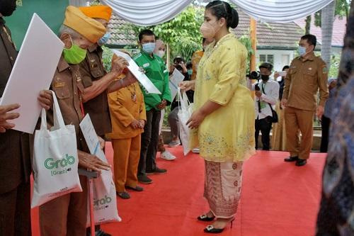 Ketua TP PKK Kota Medan Hadiri Pelaksanaan Vaksinasi Lansia yang Digelar TP PKK Provinsi Sumut